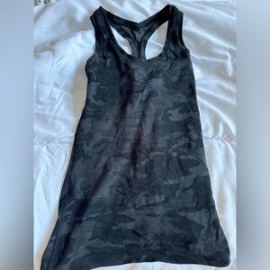 lululemon gray camo tank top